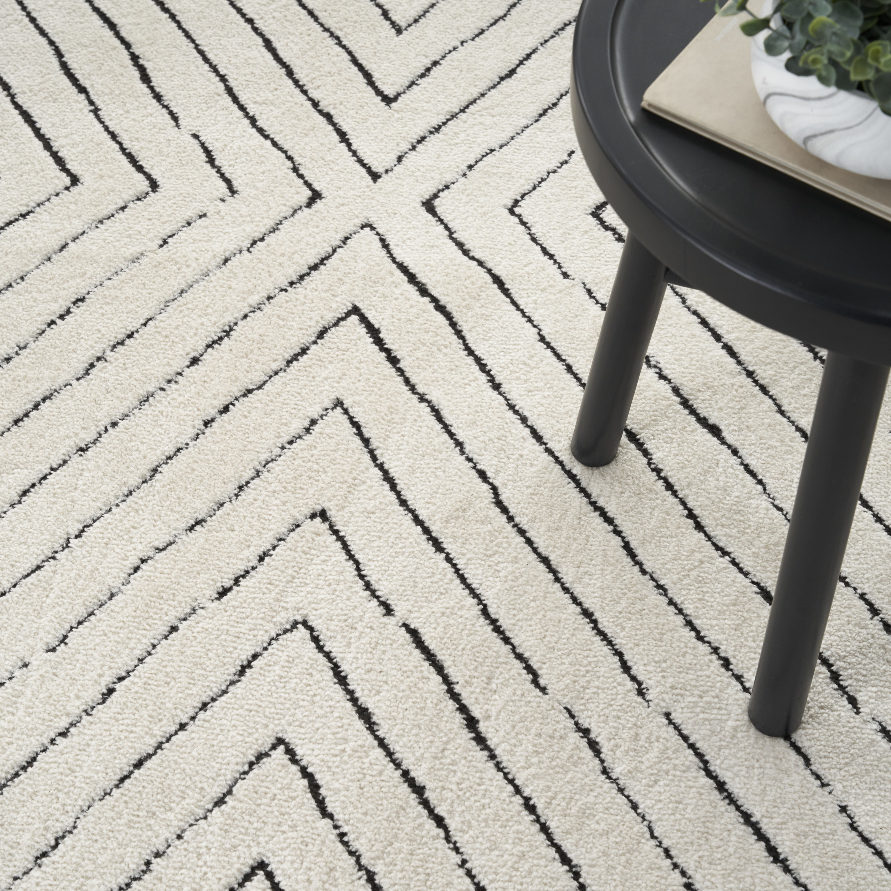 Nourison Modern Comfort 7'10" x 9'10" Ivory Black Scandinavian Indoor Rug