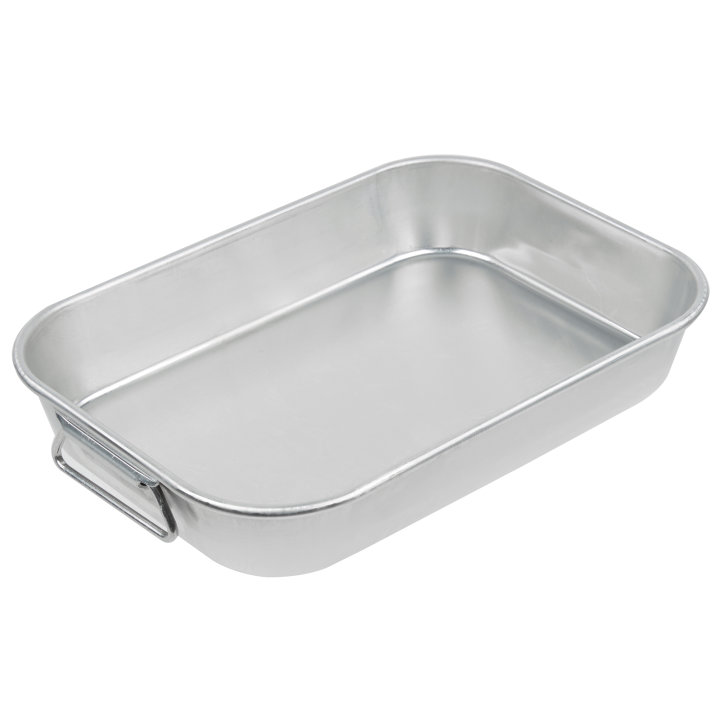 4 ½-quart Wear-Ever® aluminum bake and roast pan in natural finish