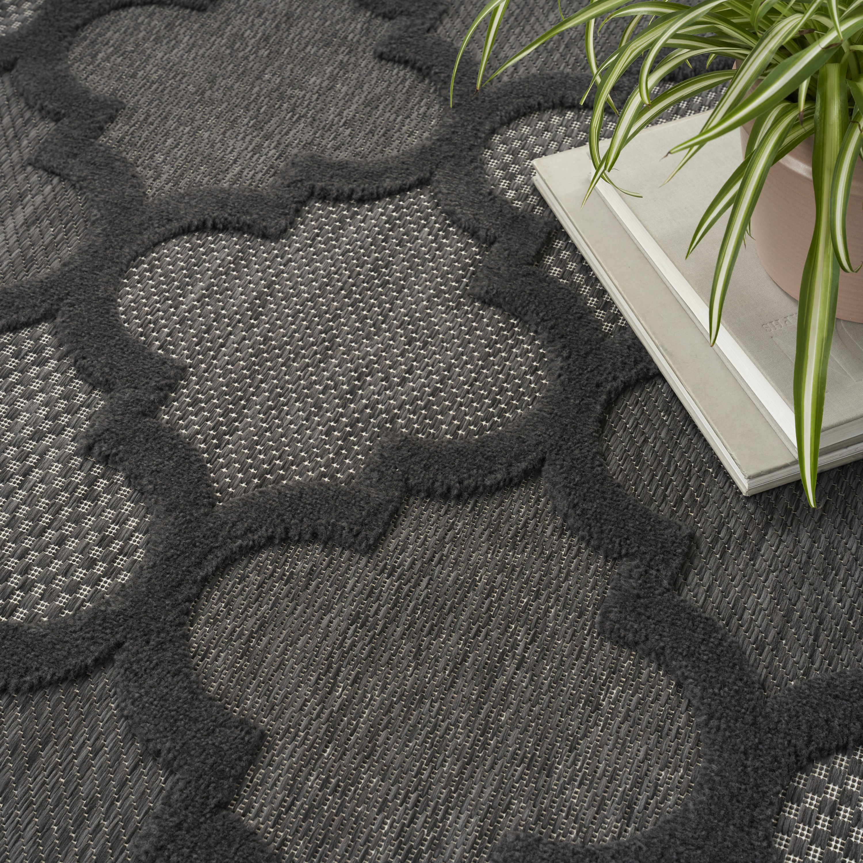 Nourison Easy Care 6' x 9' Oval Charcoal Black Modern Rug