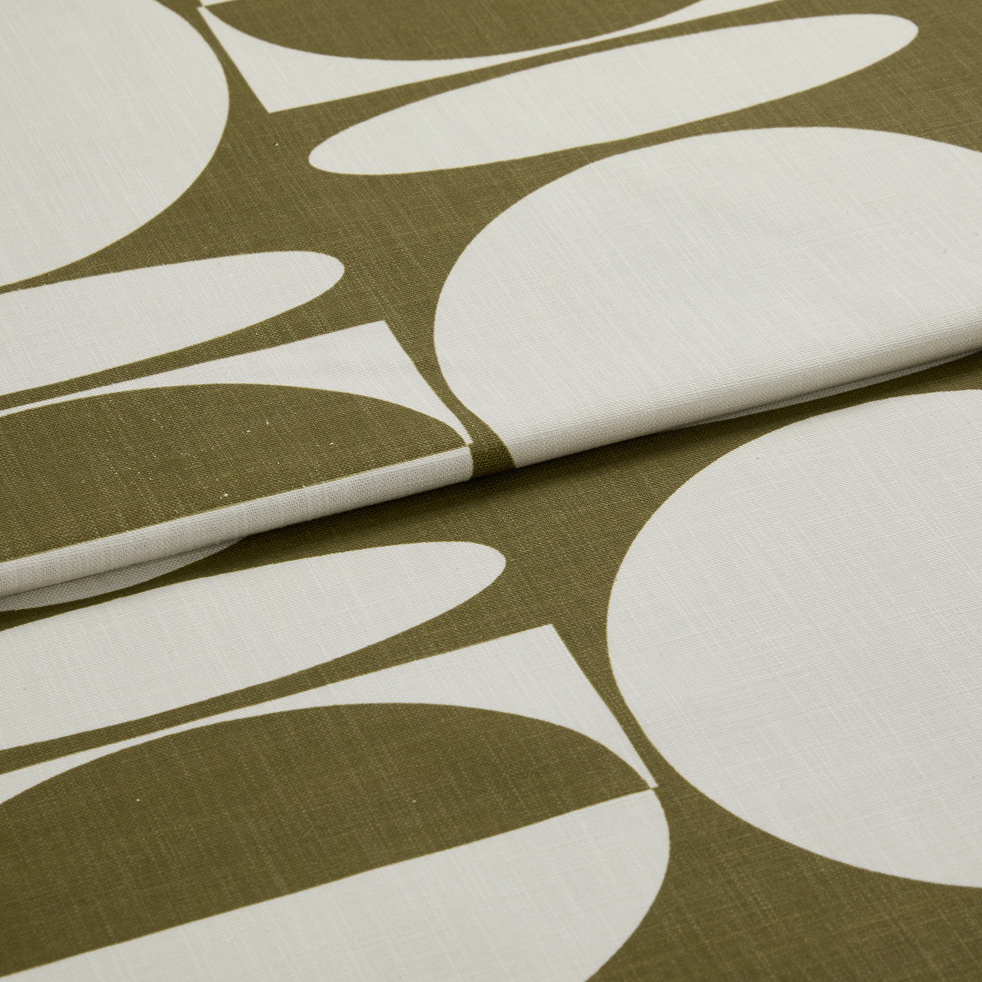 Vallauris Camo Roman blind