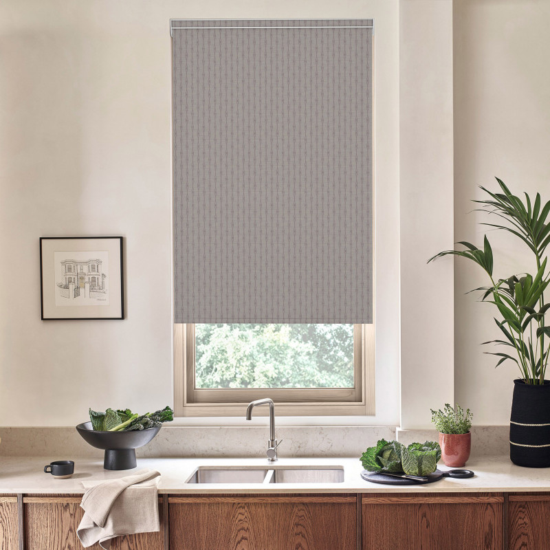 Wynn Plum Roller Blind