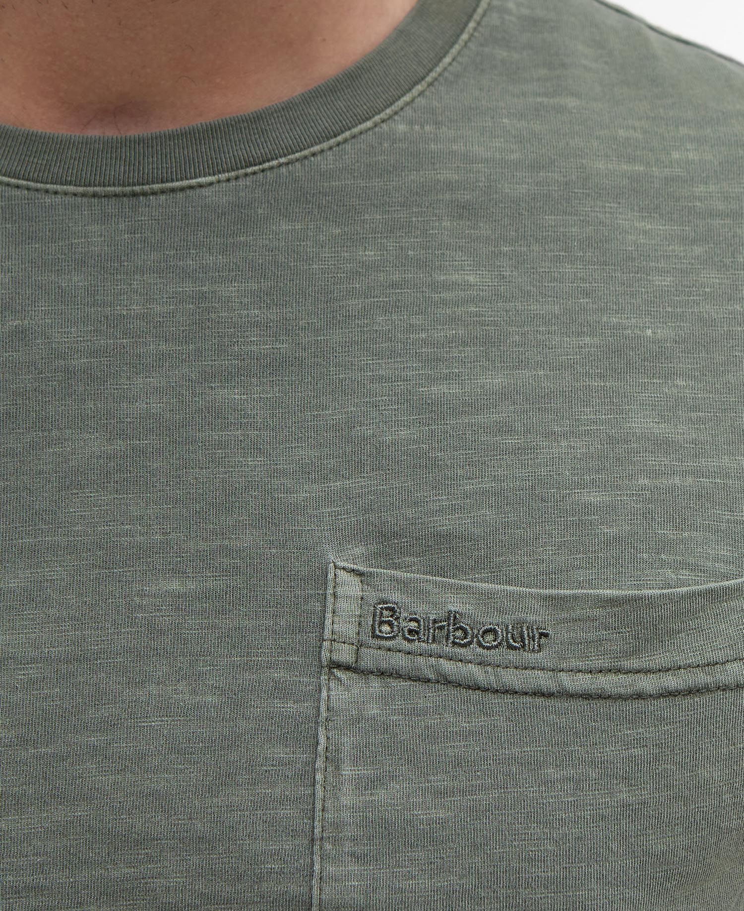 T-shirt con taschino tinta con pigmenti image number 4