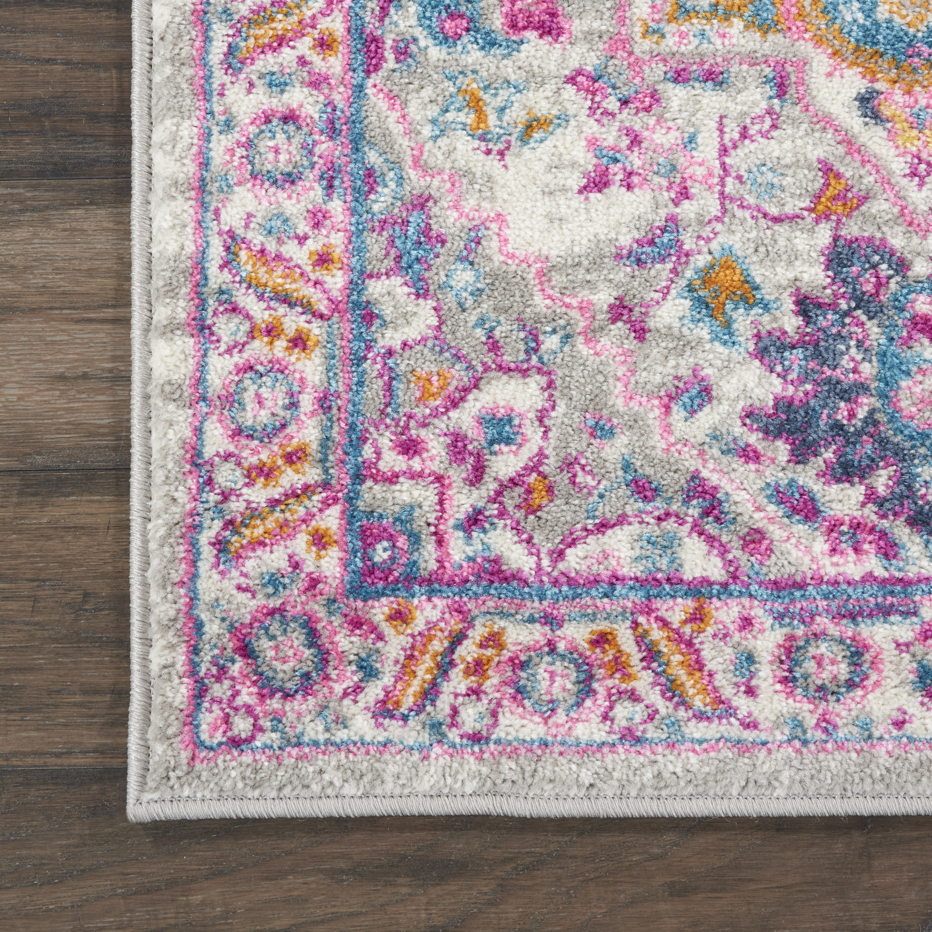 Nourison Passion 1'10" x 6' Light Grey Pink Bohemian Indoor Rug
