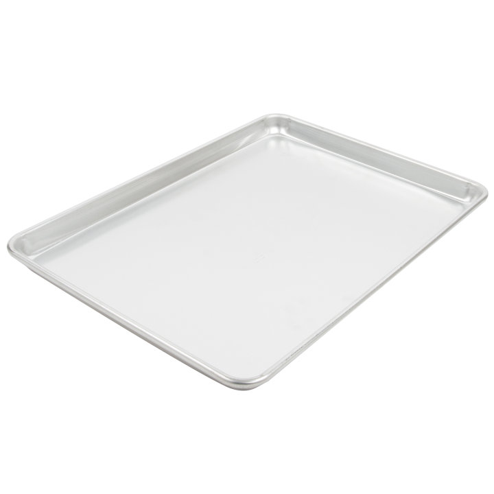 Half-size Wear-Ever® heavy-duty aluminum sheet pan with natural finish