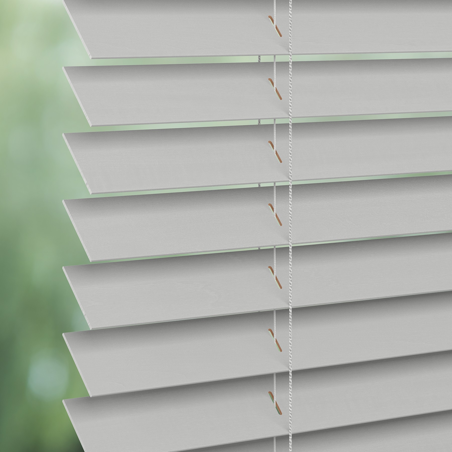Java 8383 Wood Venetians