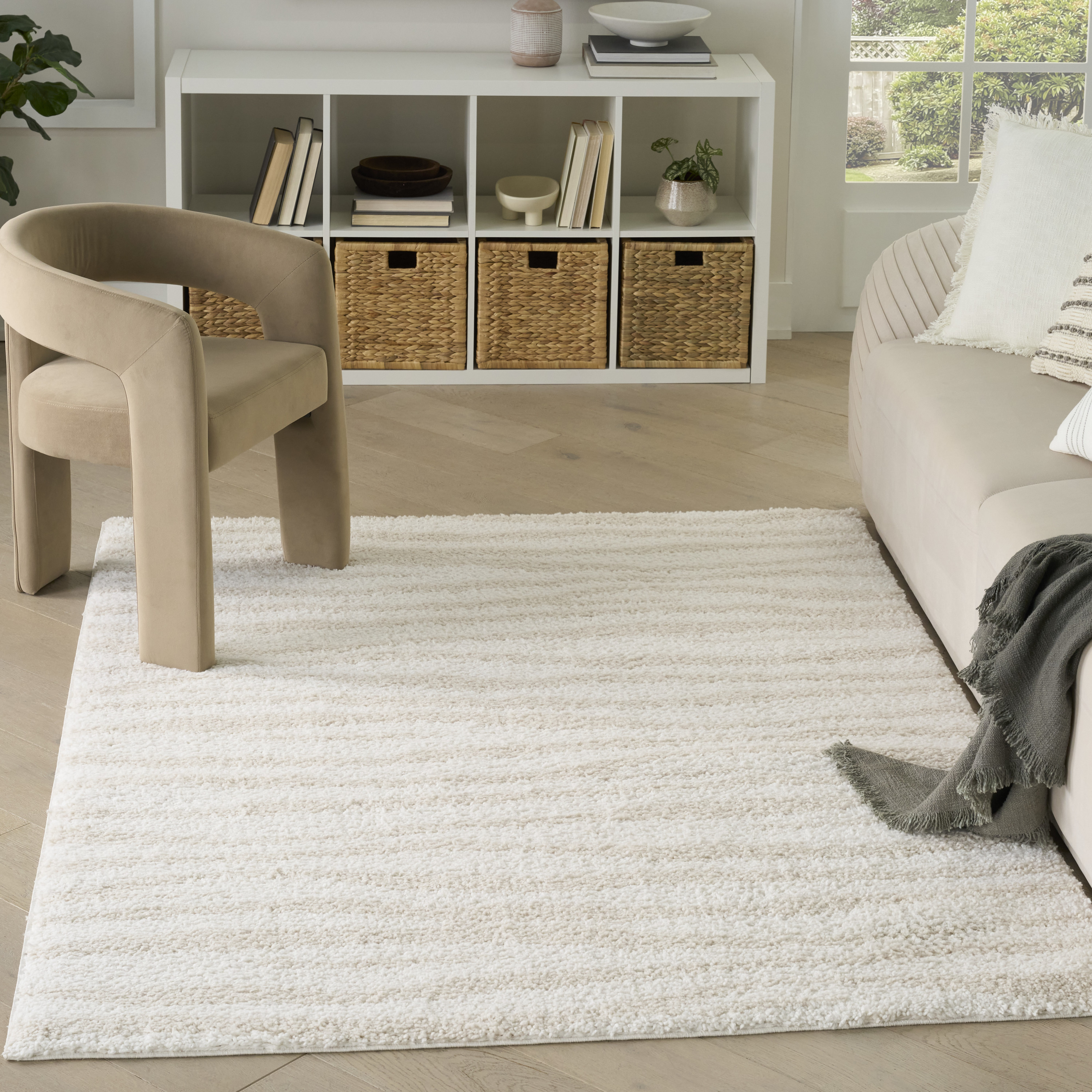 Nourison Modern Shag 5'3" x 7' Ivory Beige Modern Indoor Rug