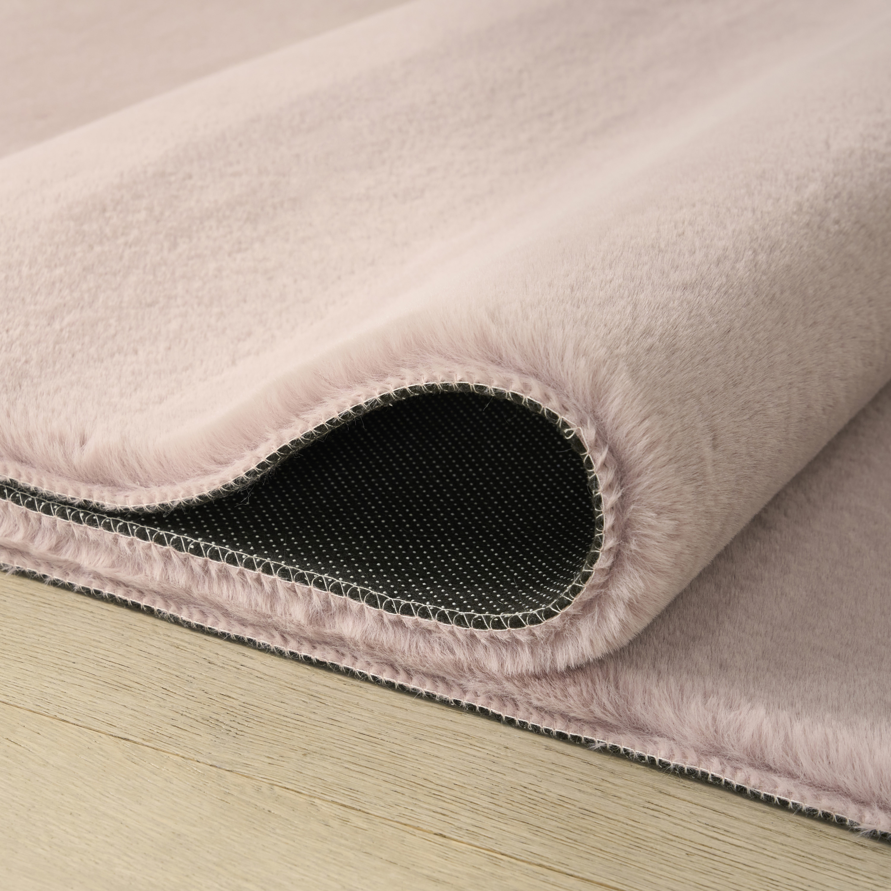 Nourison Soft Plush Rabbit Fur 7'6" x 9'6" Lavender Contemporary Indoor Rug