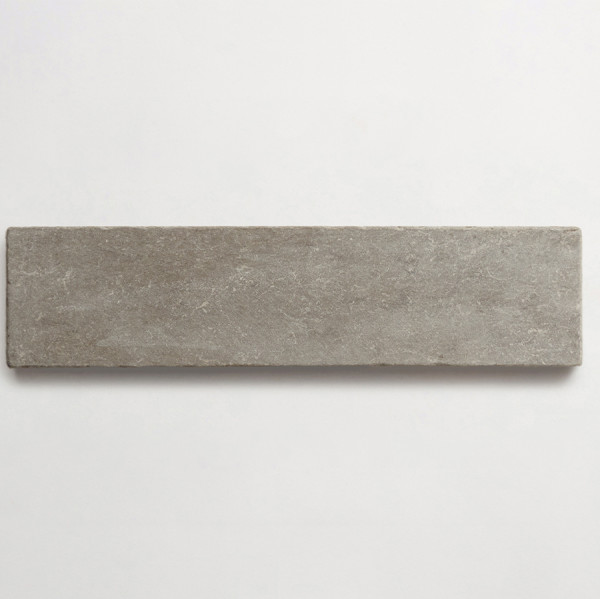 lapidary: girata | blade | cashmere grey | tumbled 