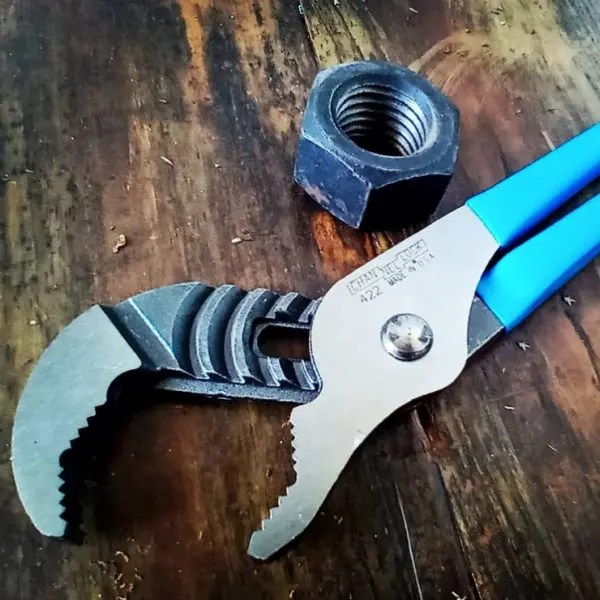 422 9.5-inch V-Jaw Tongue & Groove Pliers