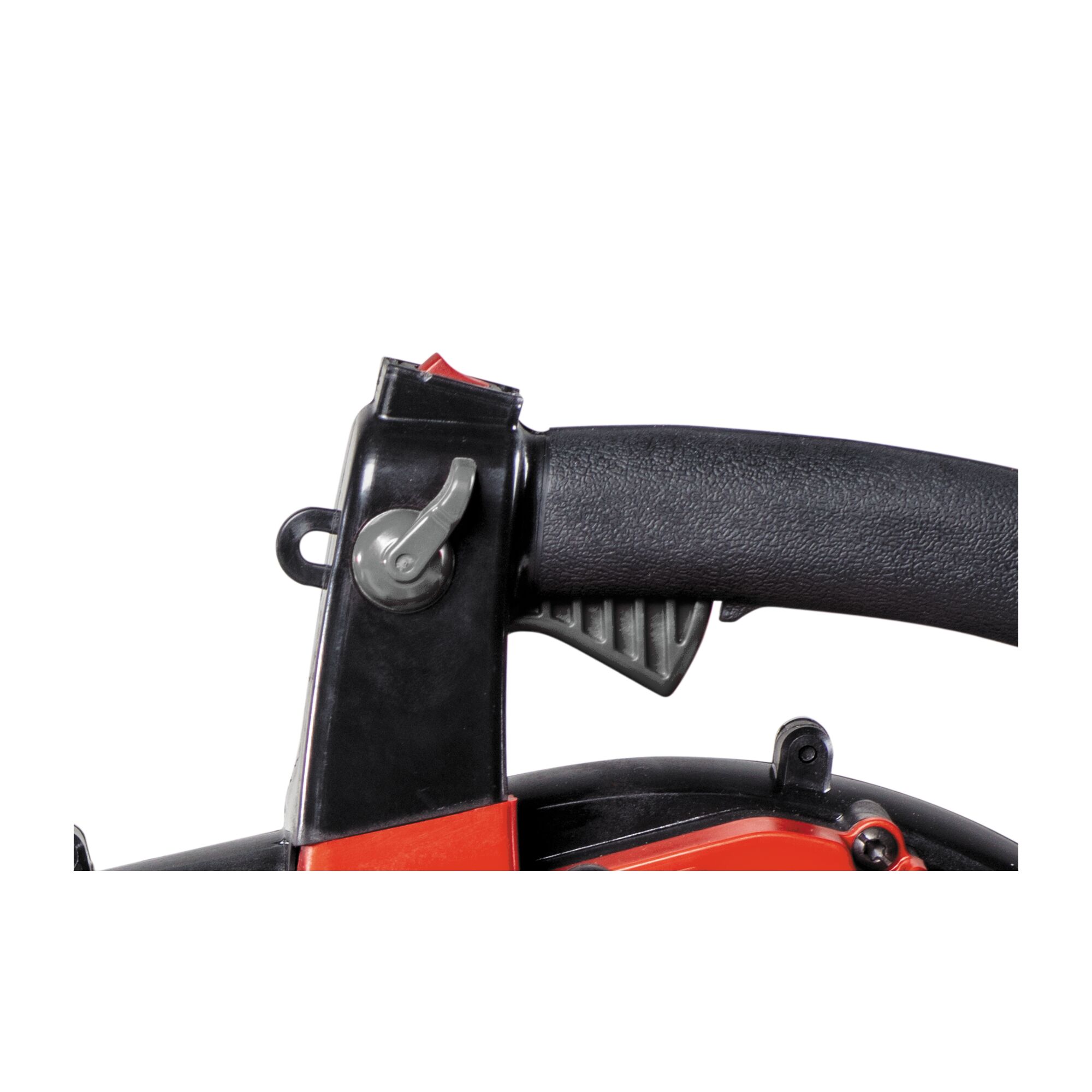 Easy pull start feature in B2500 27 CC 2 cycle gas leaf blower.