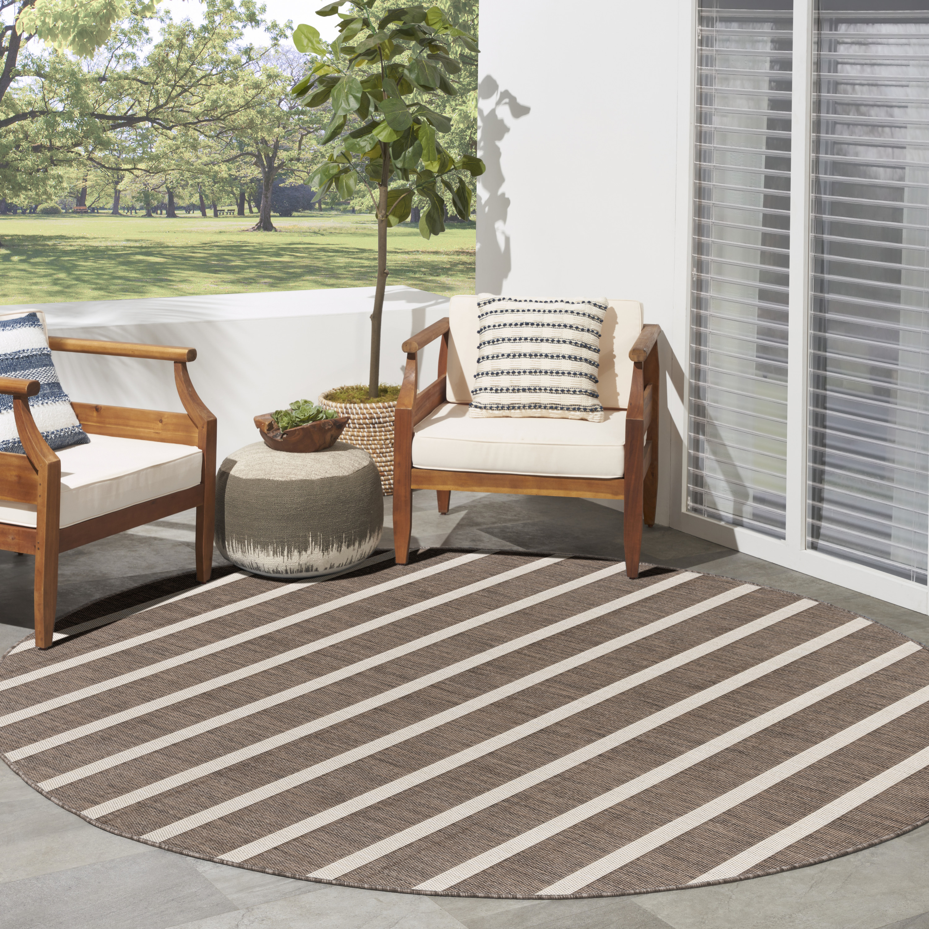 Nourison Positano 8' x Round Natural Ivory Modern Rug