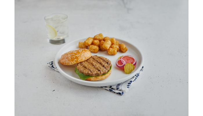 AdvancePierre™ Fully Cooked Flamebroiled Beef Patties, 2.30 oz_image_1