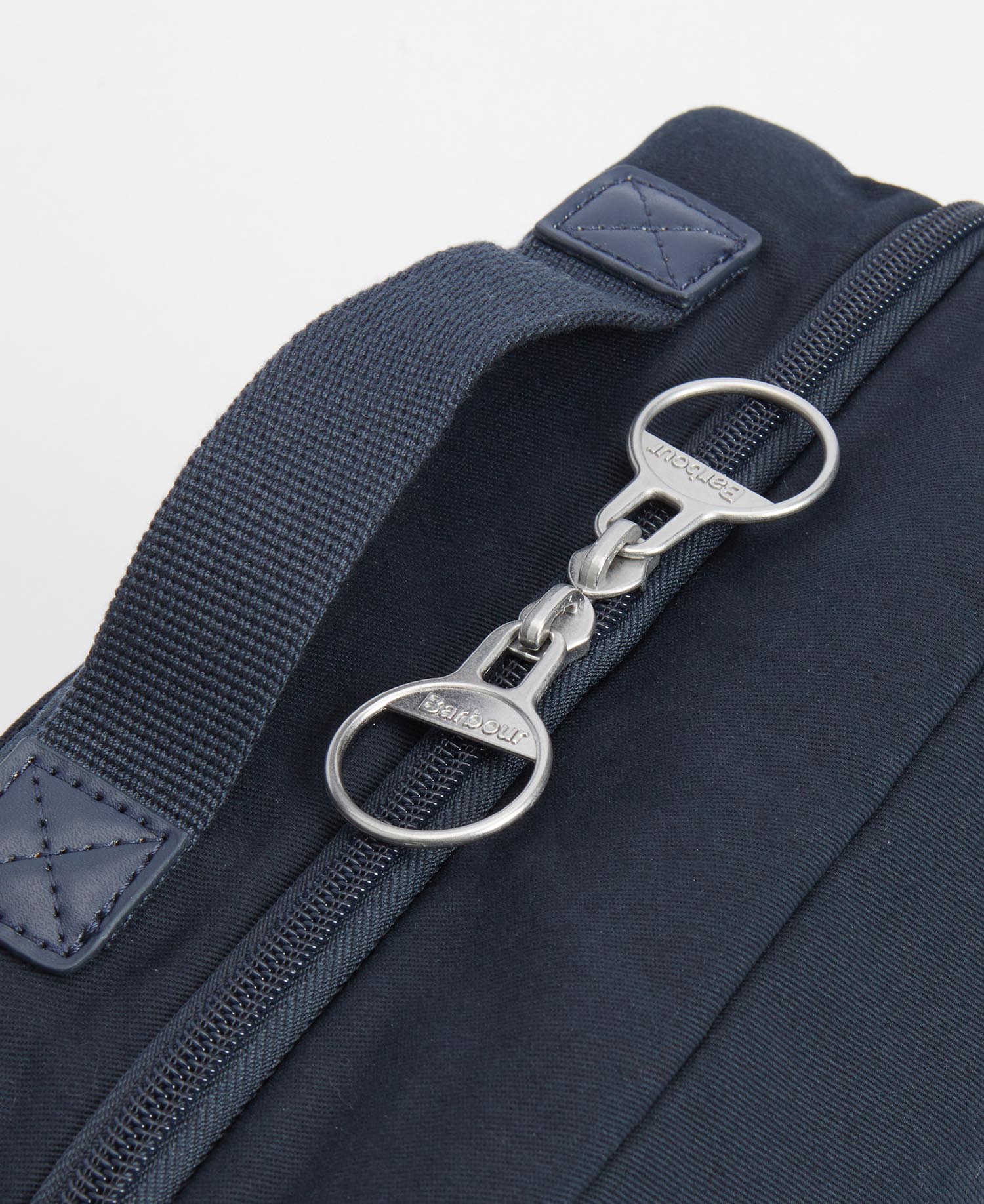 Cascade Washbag image number 3