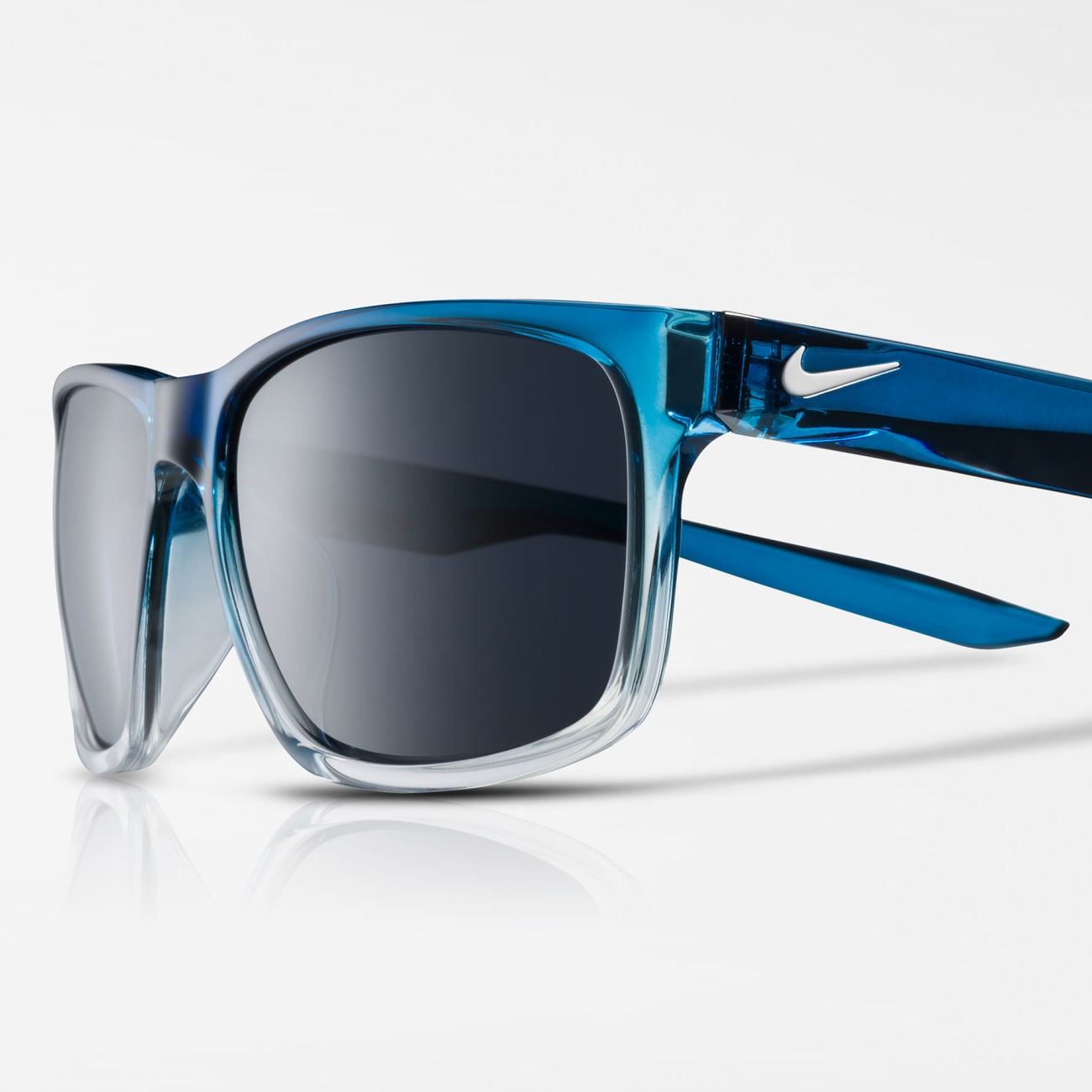 Nike Essential Chaser | Sunglasses | Nike Vision