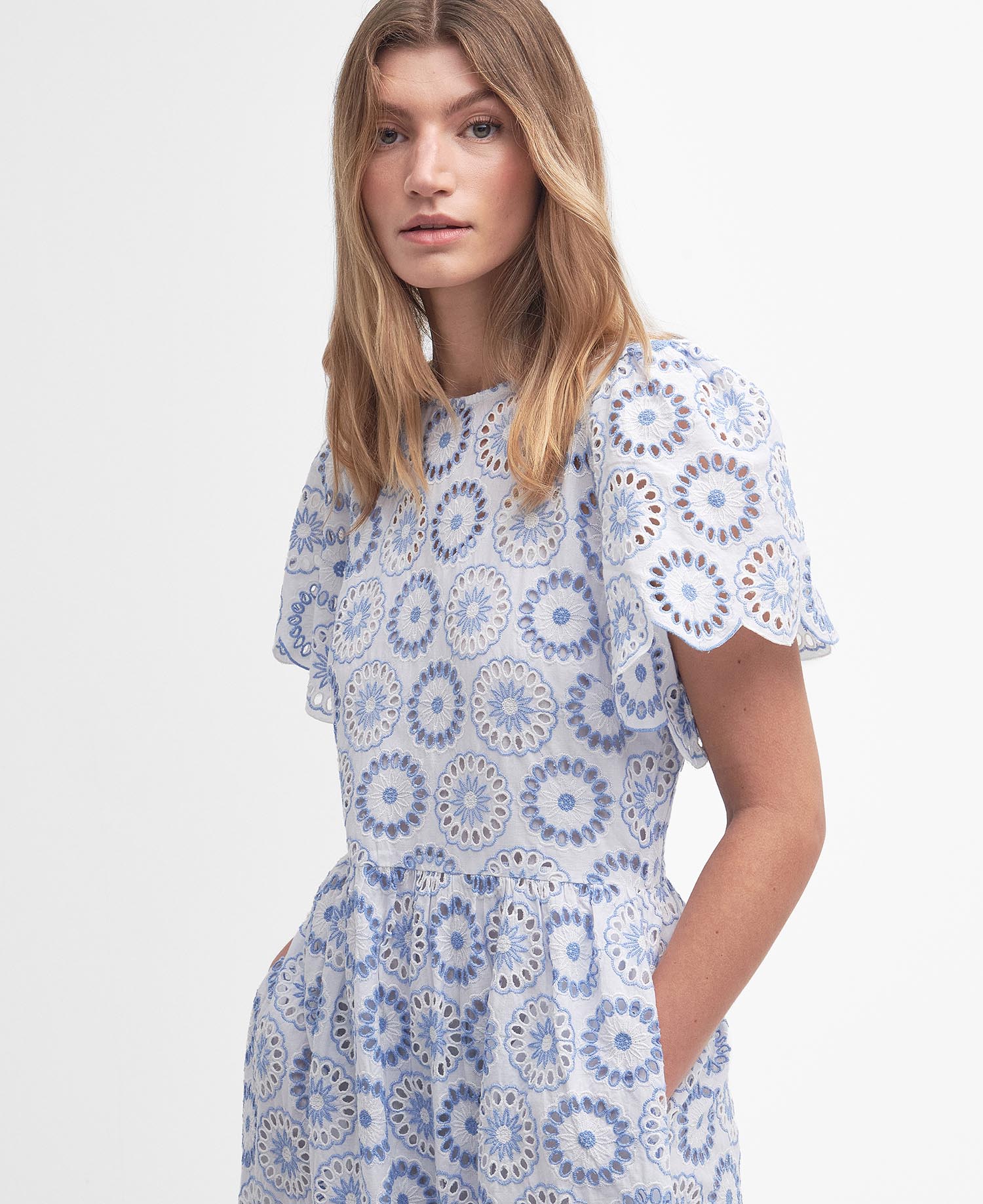 Juliette Broderie Midi Dress image number 3