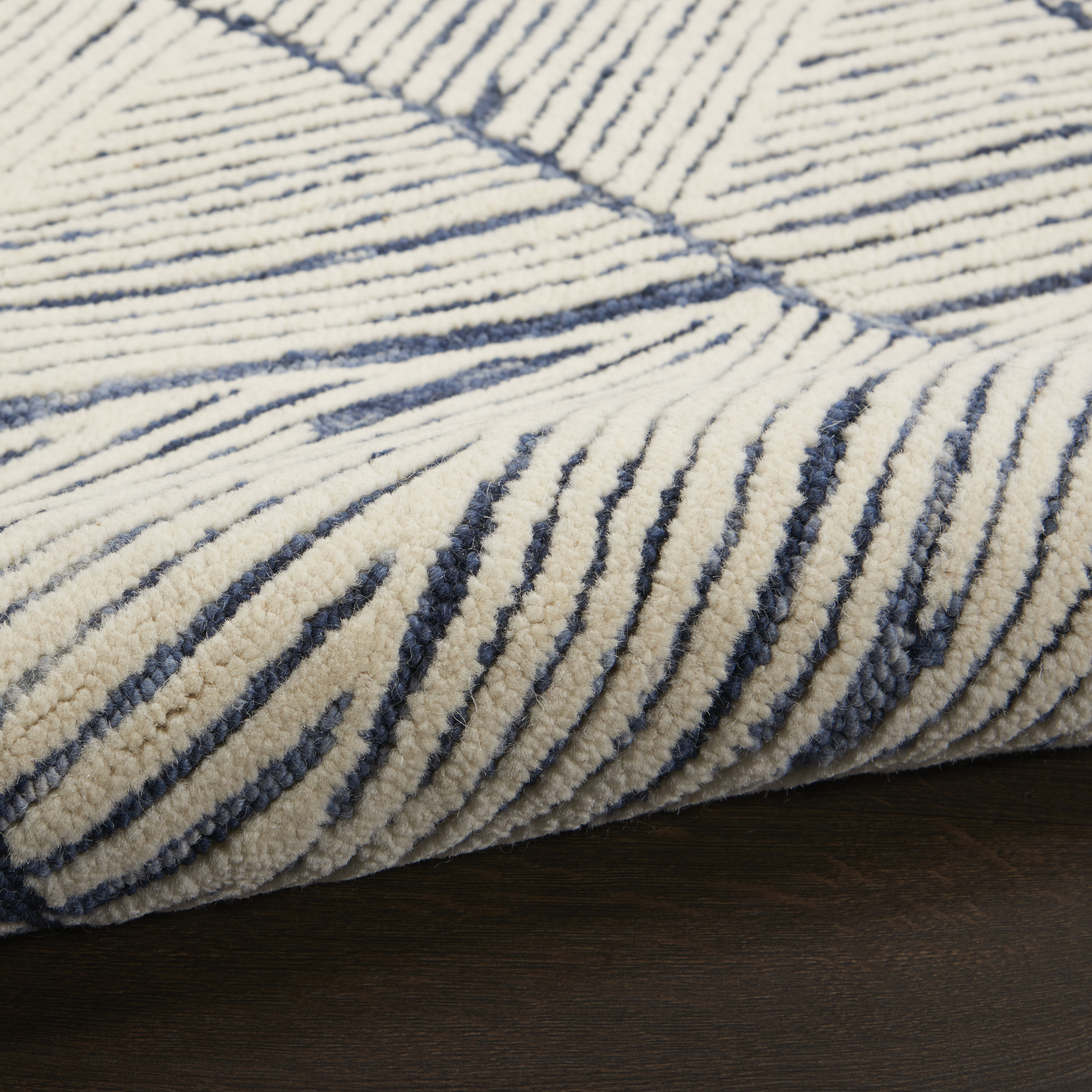 Nourison Colorado 2'3" x 7'6" White Blue Modern Indoor Rug