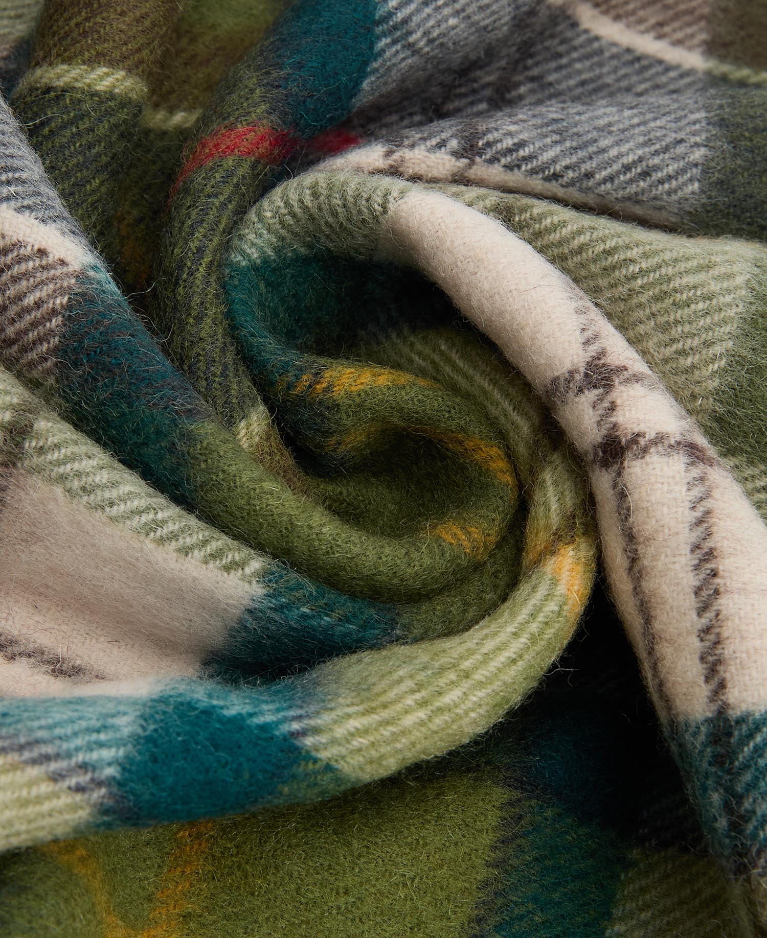 Serena Tartan Lambswool Scarf image number 4