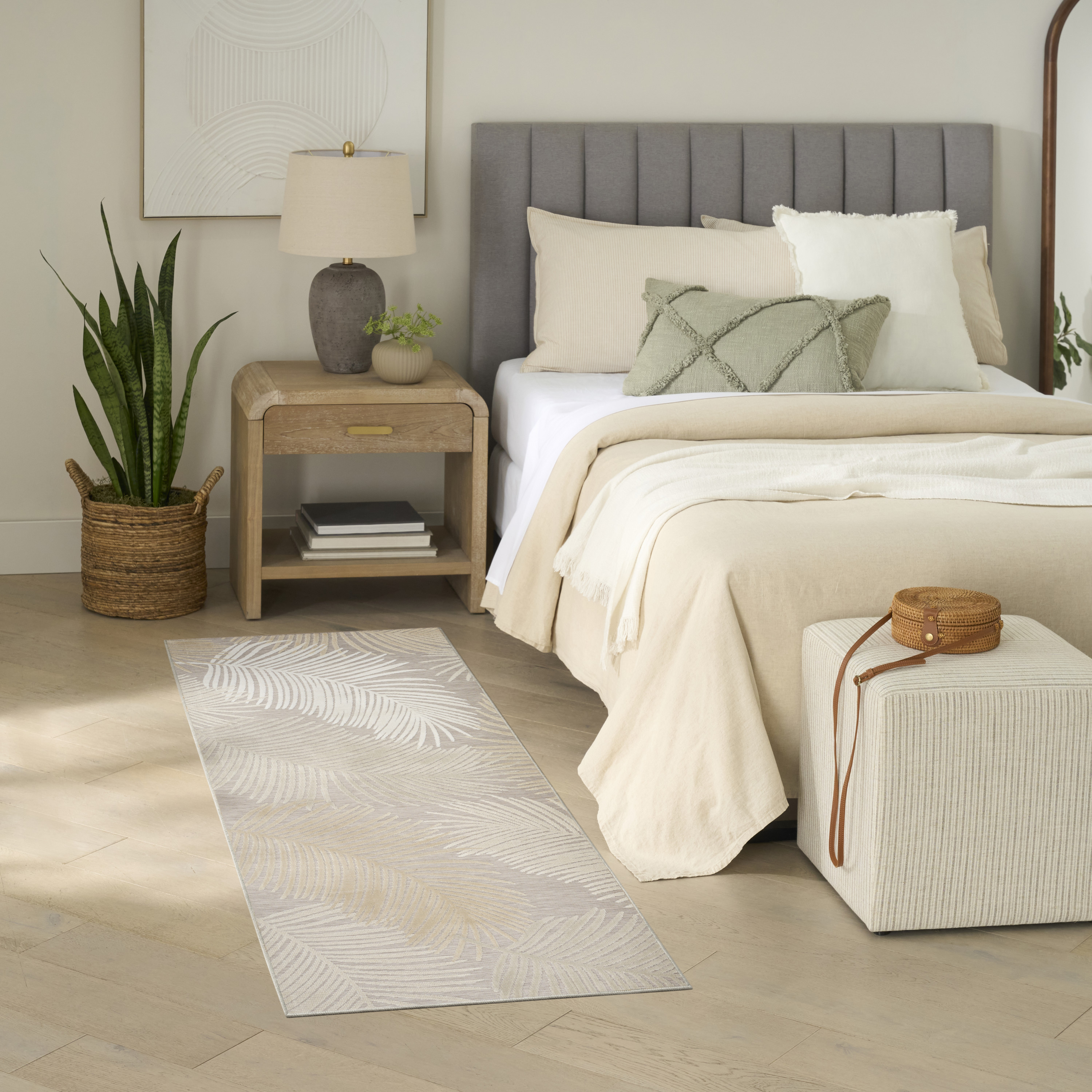 Nourison Suncoast 2' x 6' Beige Tropical Rug