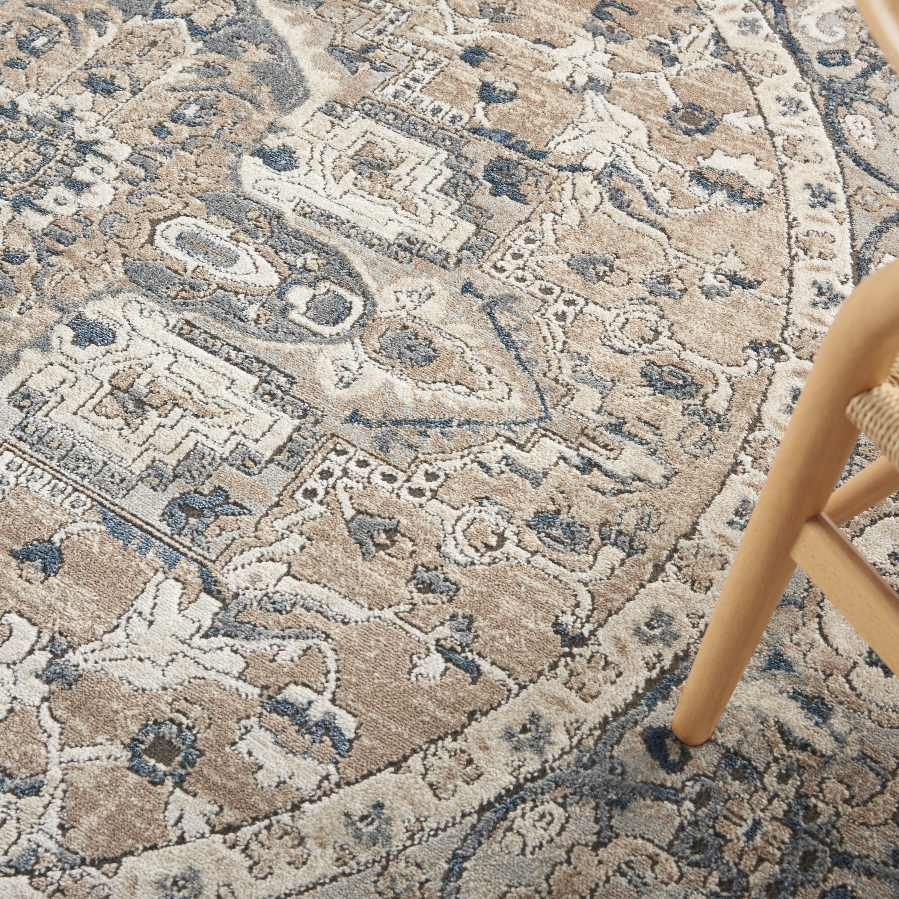 Nourison Quarry 5' x 8' Oval Beige Grey Farmhouse Indoor Rug