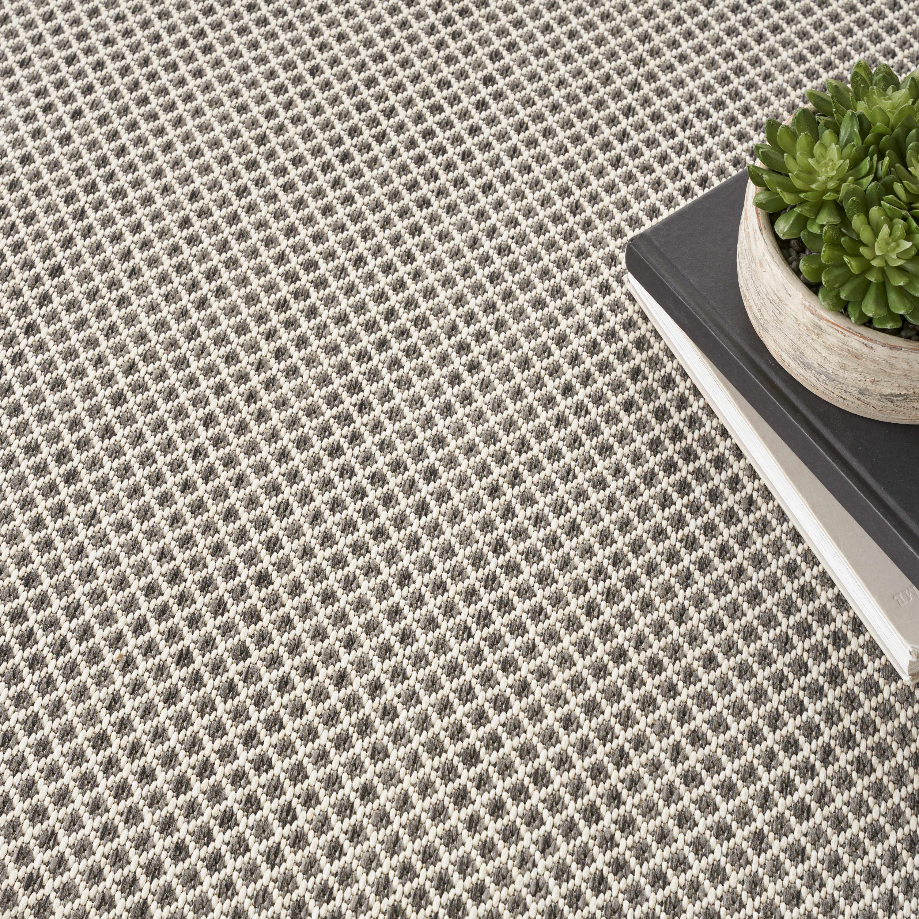 Nourison Courtyard 6' x Square Ivory Charcoal Modern Rug