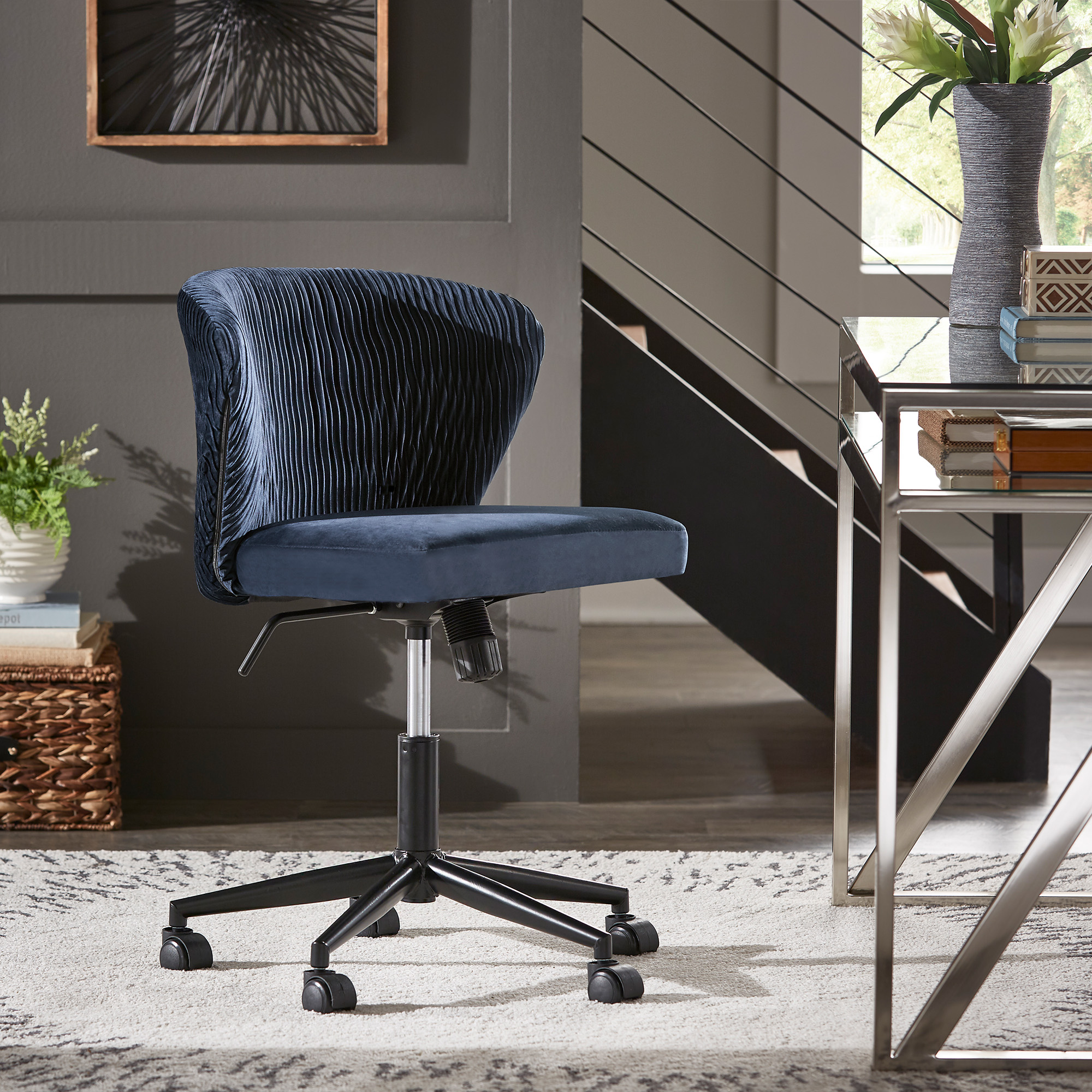 Curved Back Velvet Wave Pattern Office Chair