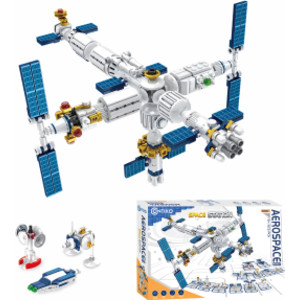 BK07 Aerospace Series Space Station Building Block Set, 573 Pieces