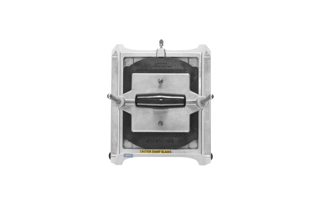 4-section-wedge Insta Cut® 5.1 manual food processor