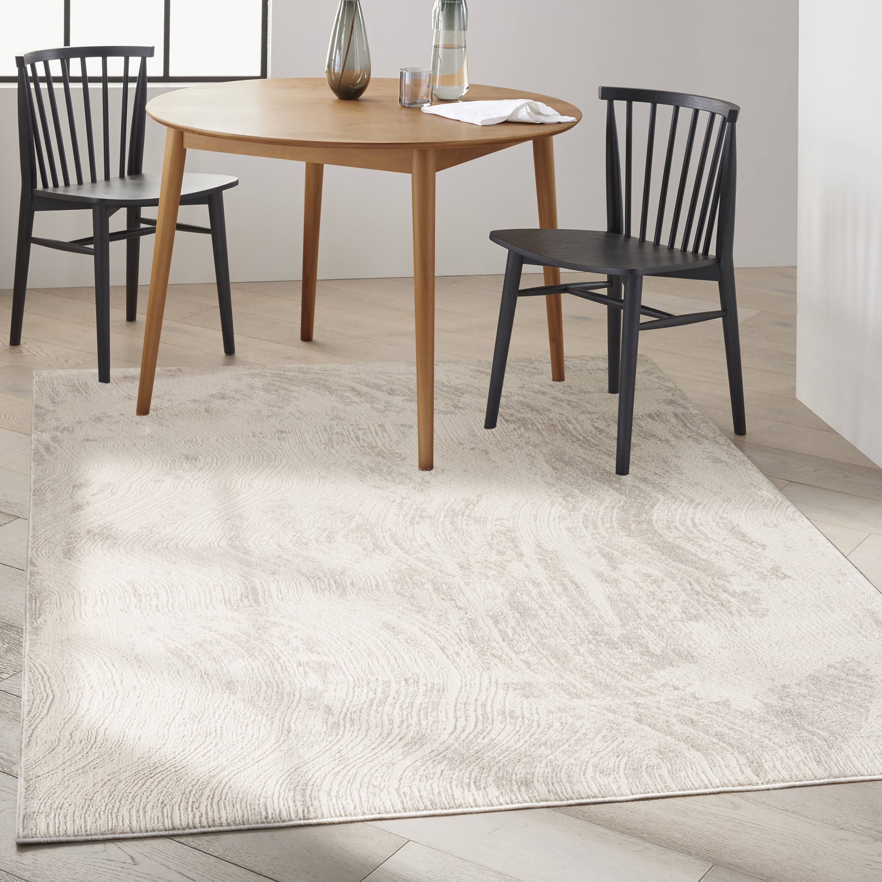 Calvin Klein CK024 Irradiant 5'3" x 7'3" Silver Grey Modern Indoor Rug