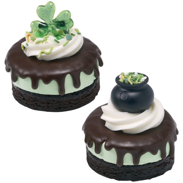 Small Cauldron Cupcake Layon