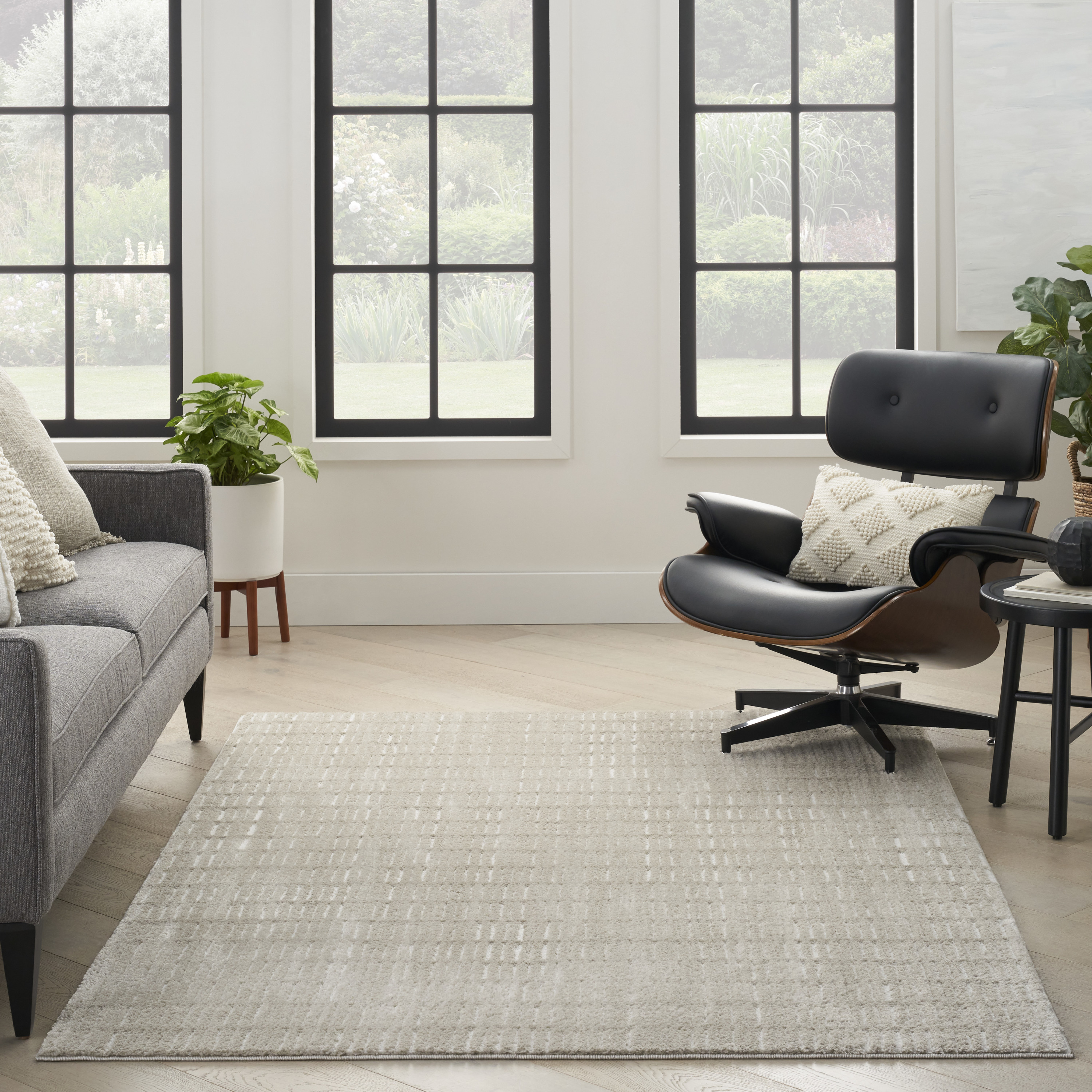 Nourison Modern Comfort 3'11" x 5'11" Grey Ivory Scandinavian Indoor Rug