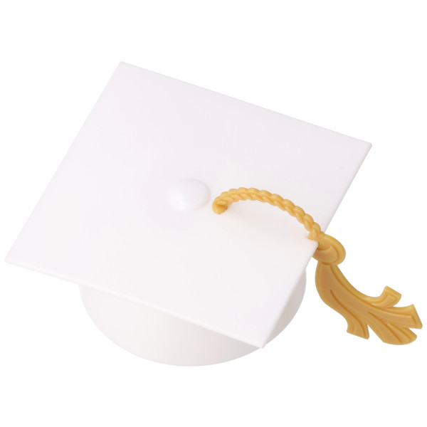 White Grad Cap With Tassel Layon