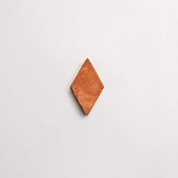 le sol: petit | diamond | unfinished | terracotta | sample 