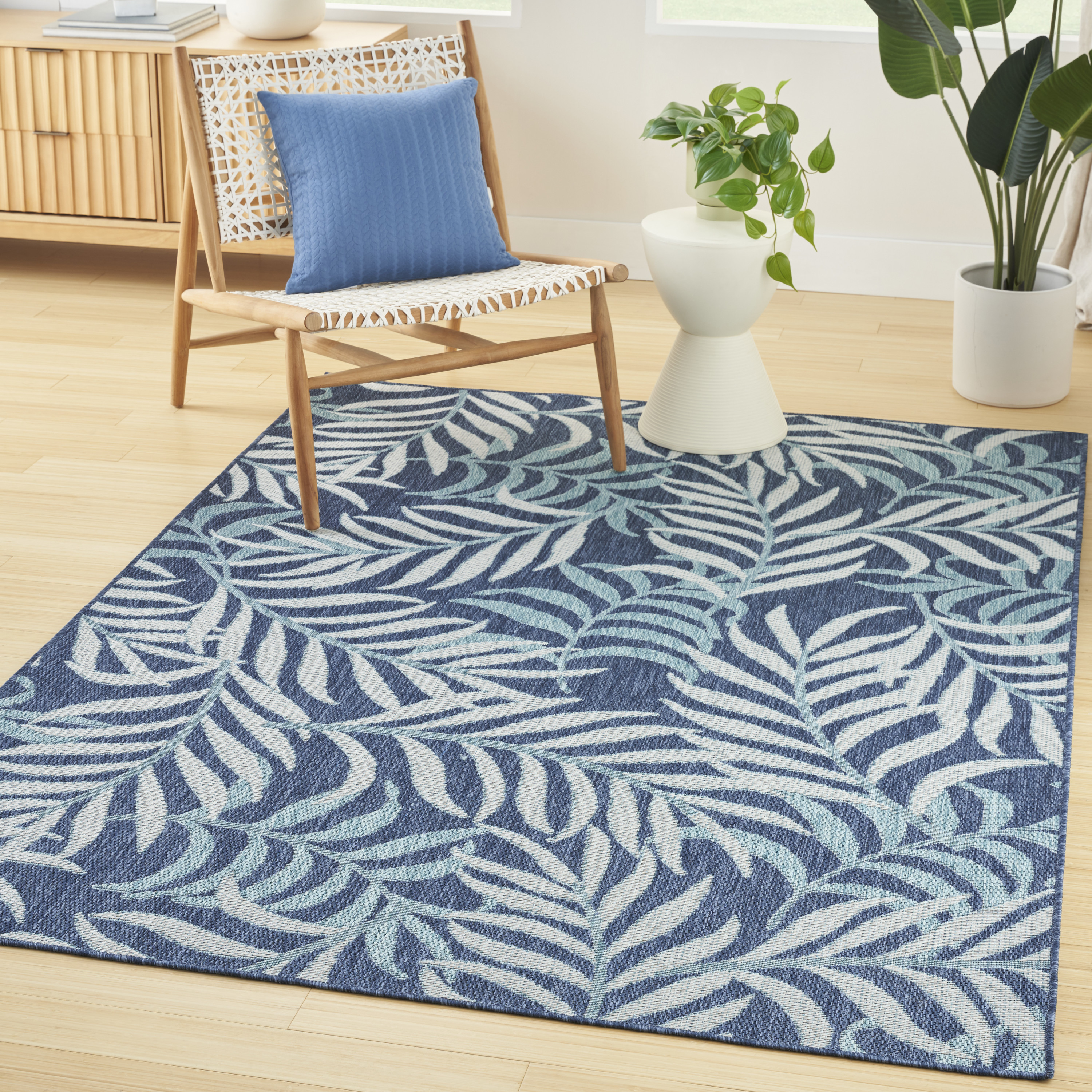Nourison Garden Oasis 4' x 6' Navy Tropical Rug