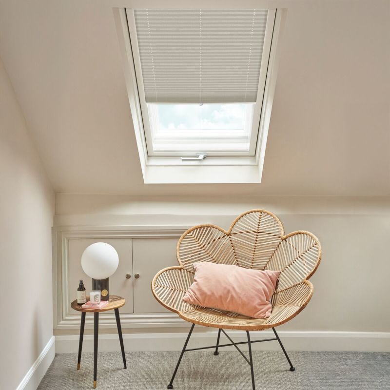 Arran Cappuccino Pleated blind