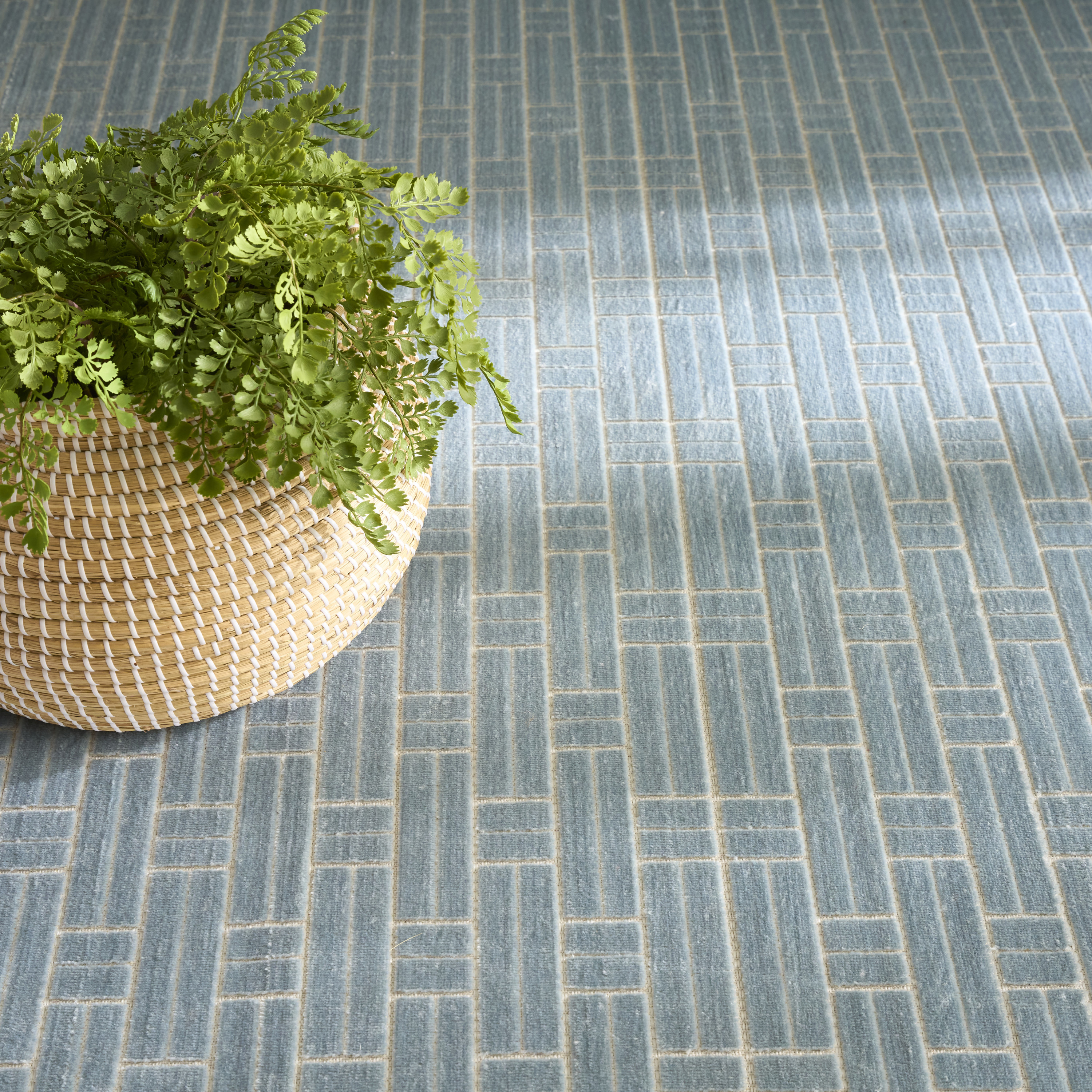 Nourison Washable Charm 6' x 9' Blue Ivory Modern Indoor Rug