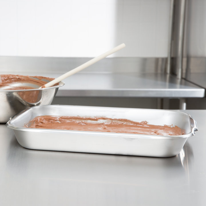 3 ½-quart stainless steel bake and roast pan in natural finish