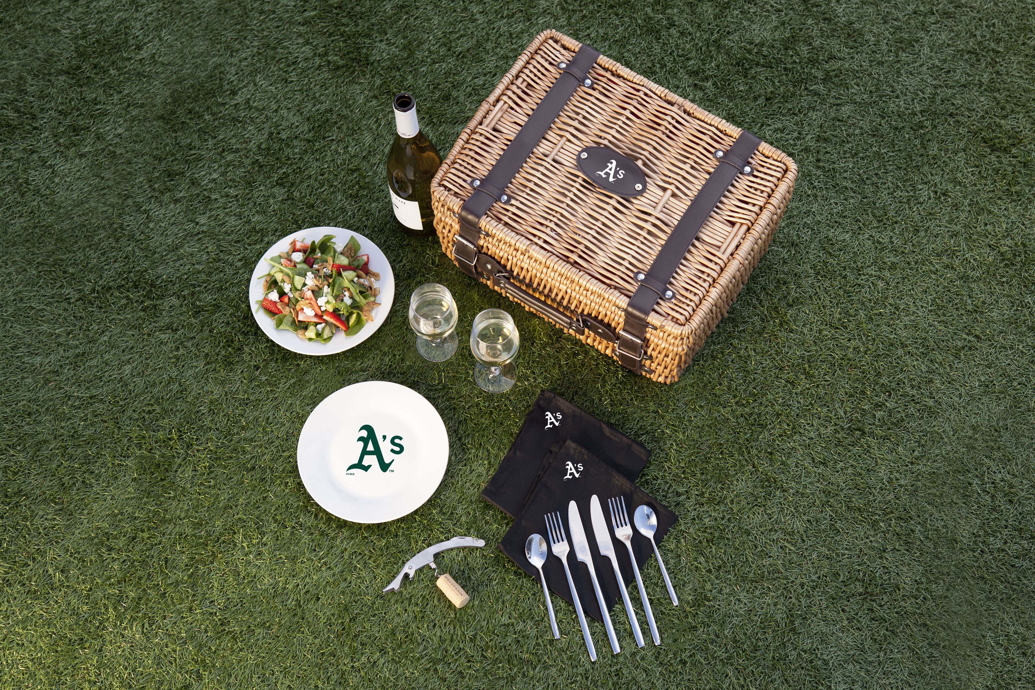 Athletics - Champion Picnic Basket