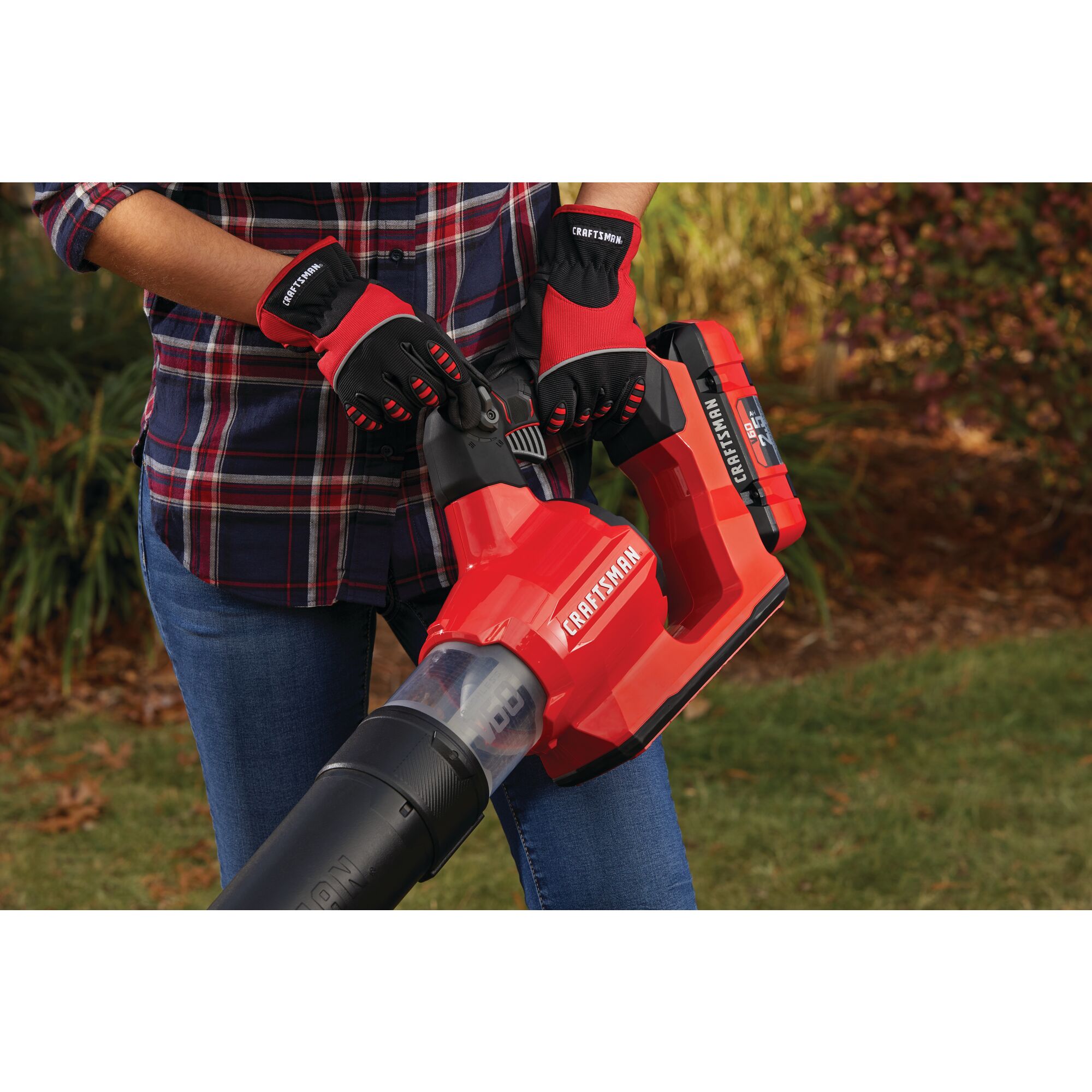 Cruise control allows users to choose between more power or more runtime feature of volt 60 cordless brushless axial blower kit 2.5 Amp hour.