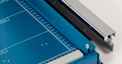 The clamp provides firm, even pressure as you cut so you work stays in place.