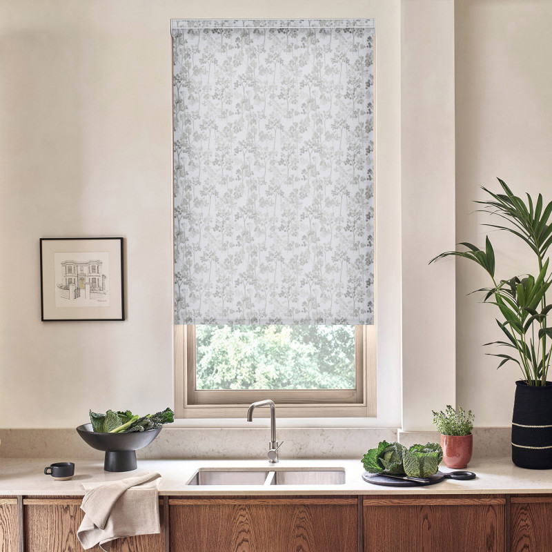 Nina Iron Roller Blind