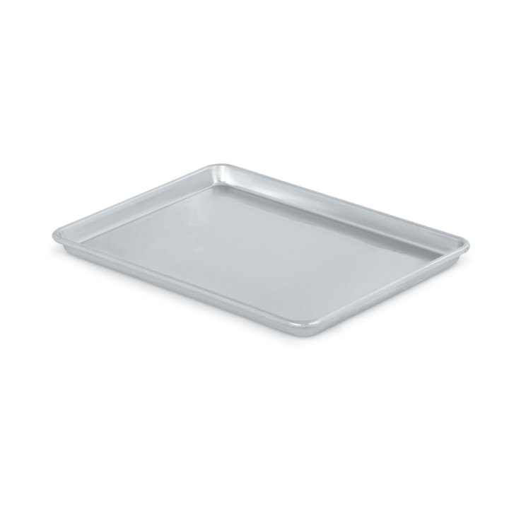 Half-size Wear-Ever® heavy-duty aluminum sheet pan with natural finish