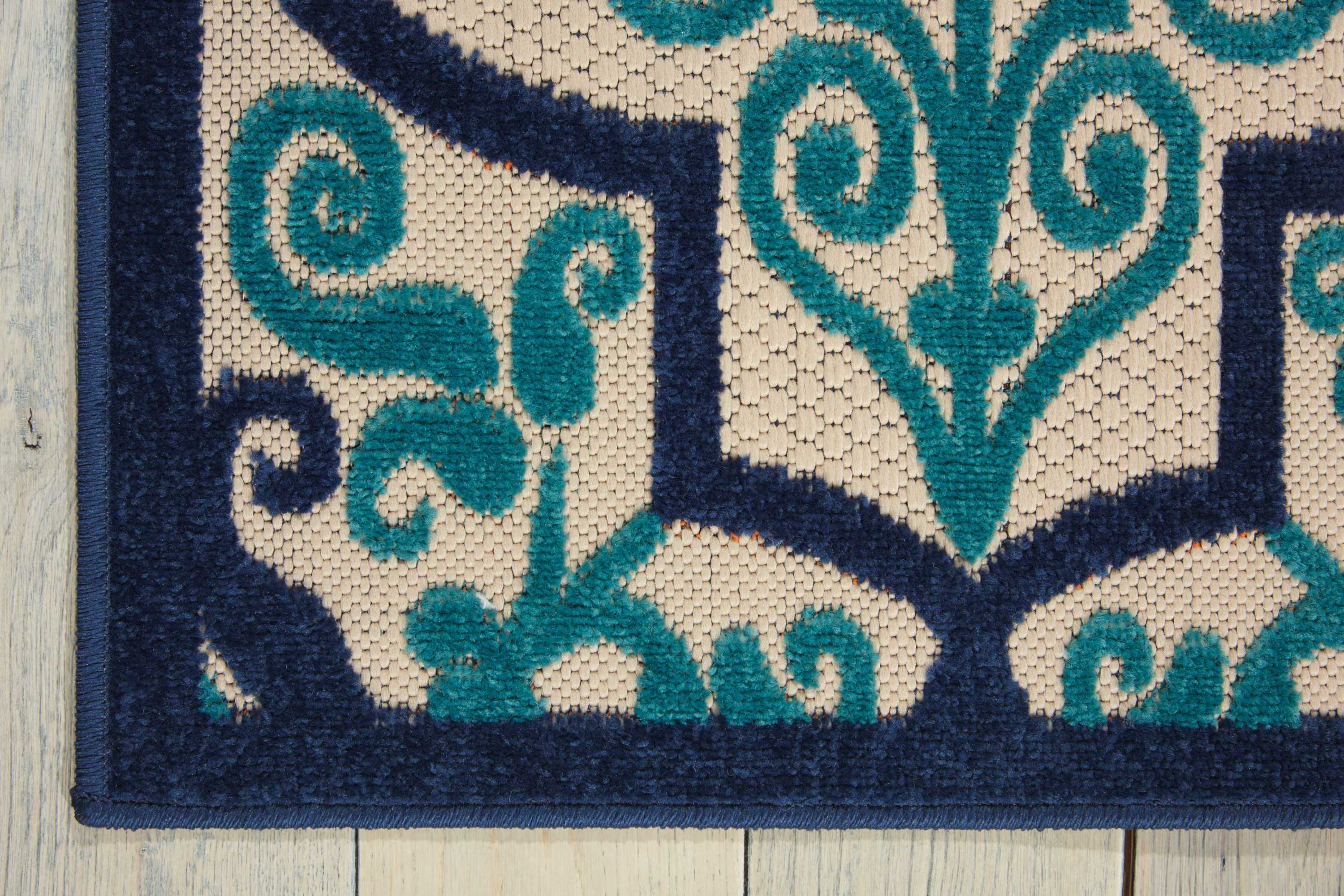 42.00" x 66.00" x .25" Aloha Turkey N337