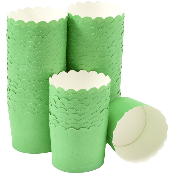 Green Scalloped Baking Cups