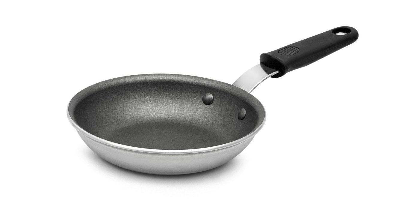 7-inch Wear-Ever® aluminum fry pan with PowerCoat2™ nonstick coating and silicone handle
