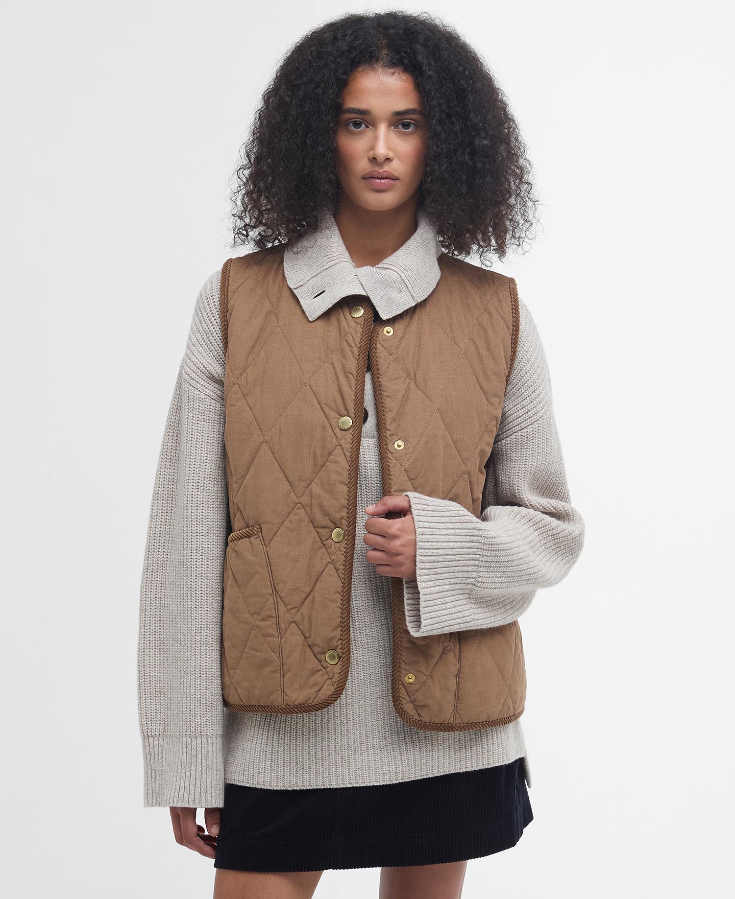 Cecily Gilet image number 0