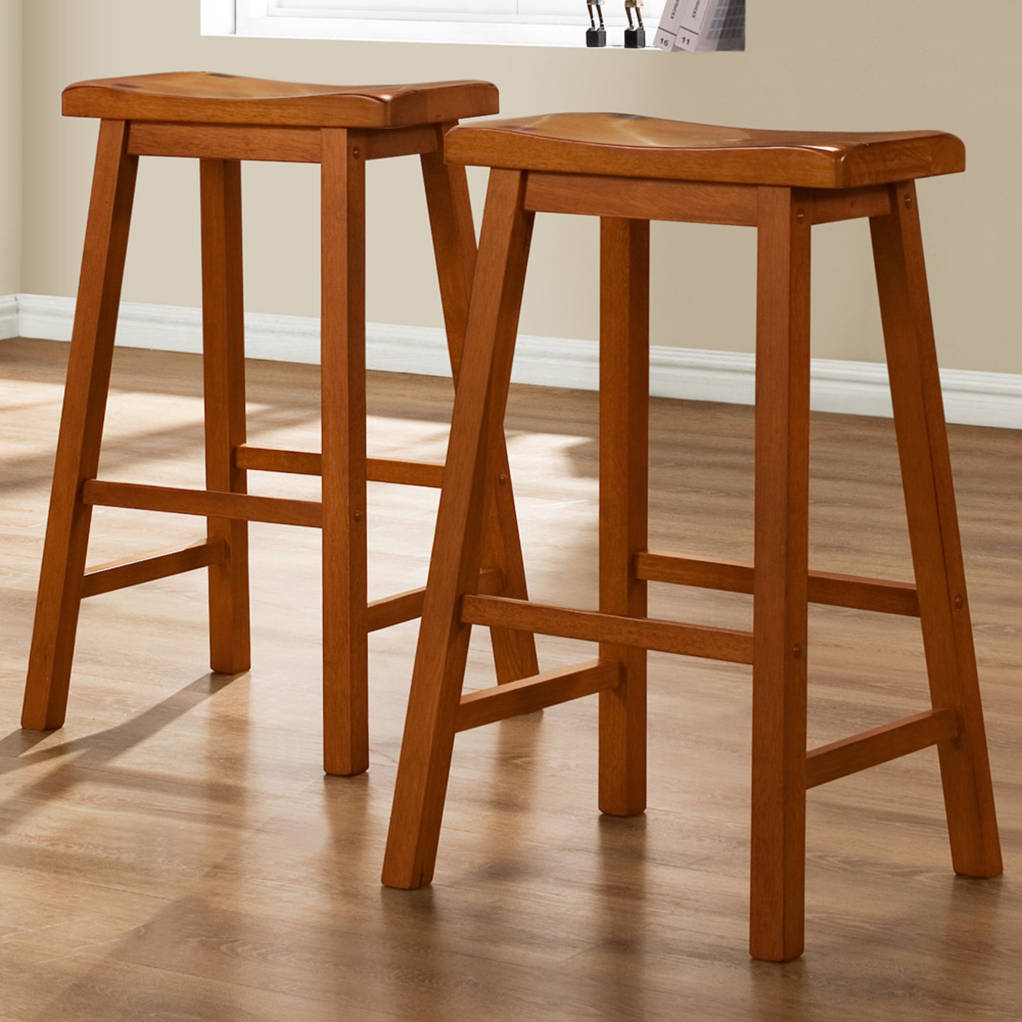 Saddle Seat 29-inch Bar Height Backless Stools (Set of 2)