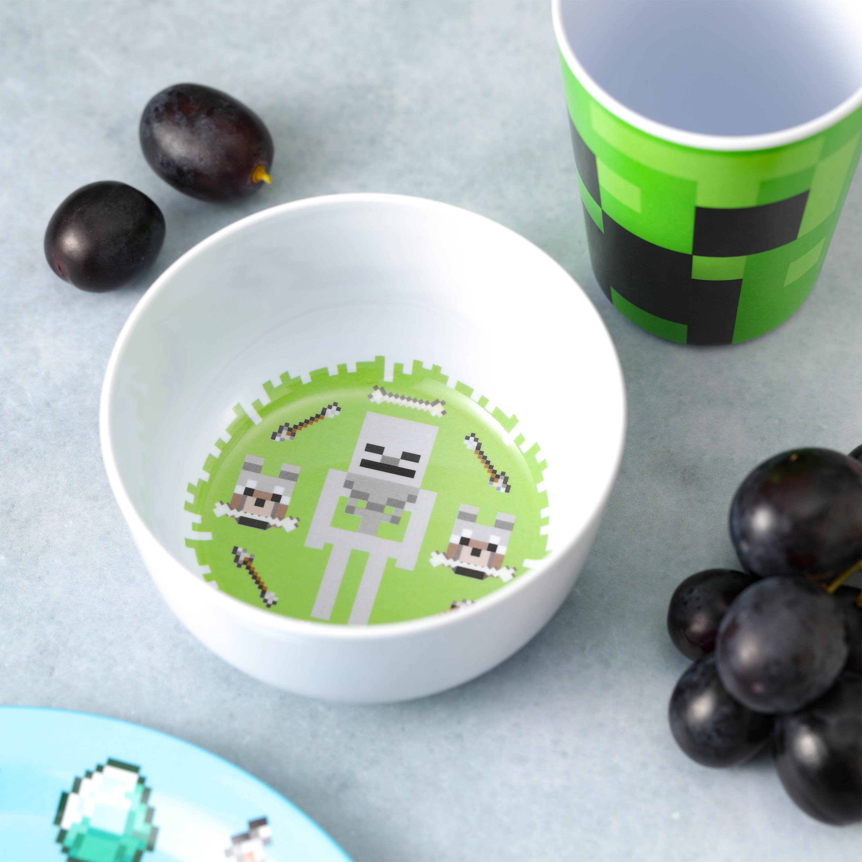 Minecraft Kid’s Dinnerware Set, Favorite Minecraft Characters, 3-piece set slideshow image 3 Minecraft Kid’s Dinnerware Set, Favorite Minecraft Characters, 3-piece set slideshow image 3
