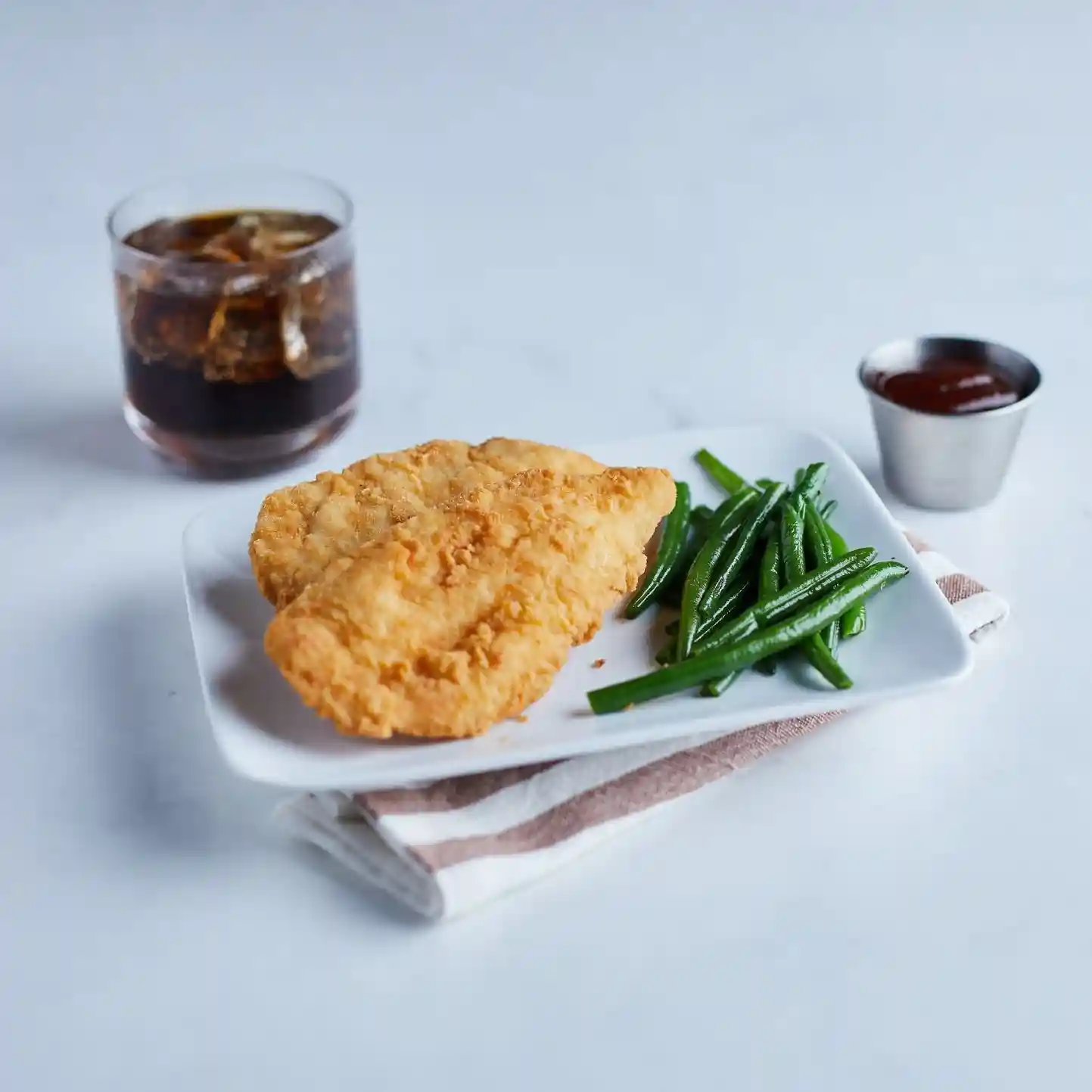 Tyson® Uncooked Breaded Steakhouse Chicken Tenderloins https://images.salsify.com/image/upload/s--r8L64QGy--/q_25/ywfyswhal90nitfmr3qu.webp