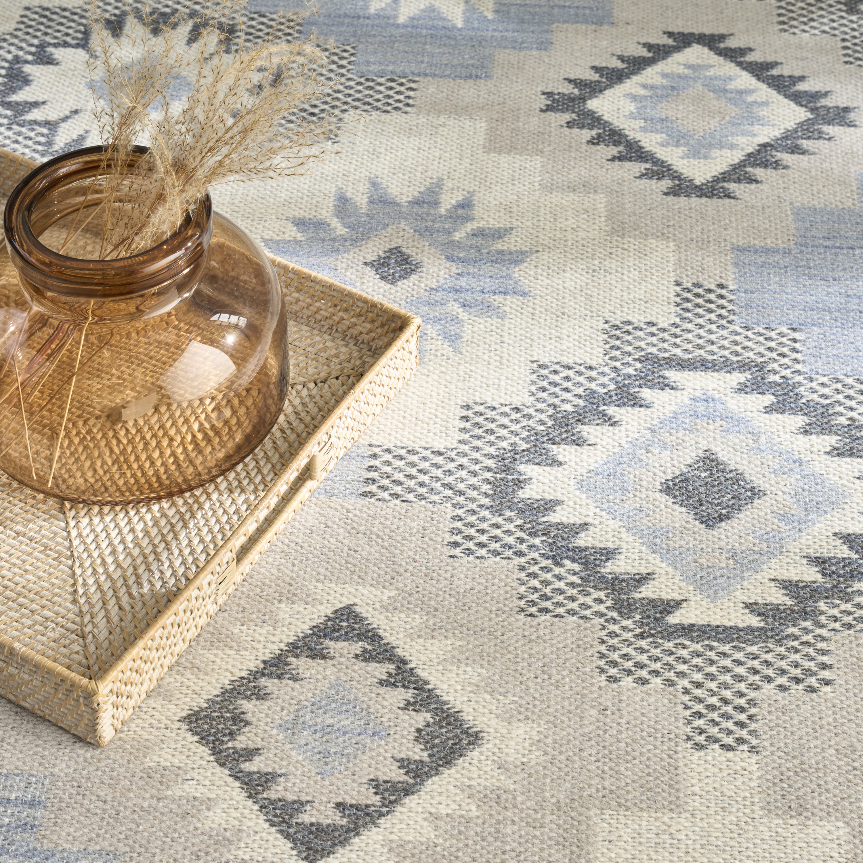 Nourison Copenhagen 8' x 10' Ivory Blue Modern Indoor Rug