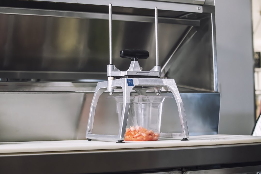 _-inch-slice Insta Cut¨ 5.1 manual food processor